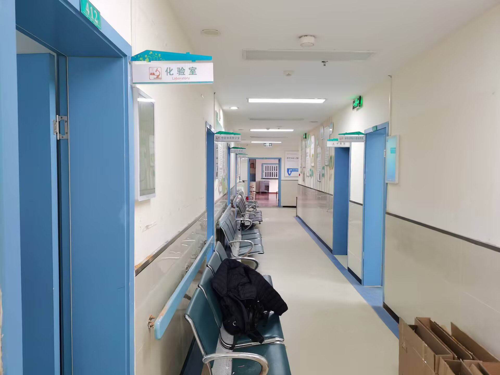 望江路社區(qū)衛(wèi)生服務(wù)中心：全新排隊(duì)叫號(hào)系統(tǒng)正式上線(xiàn)，優(yōu)化就醫(yī)體驗(yàn)新革命！
